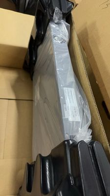 Rede de velocidade REF Juniper EX4300-48P 48x 1GB PoE RJ-45 4x 40GB QSFP Switch de rede